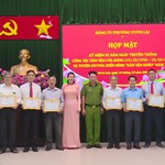 Phường Vườn Lài tuyên dương điển hình dân vận khéo