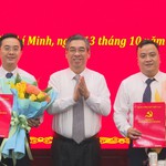 Thành ủy TP. Hồ Chí Minh trao quyết định cán bộ