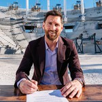 Messi gia hạn với Inter Miami đến năm 2028