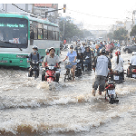Cảnh báo triều cường dâng cao tại vùng ven biển phía Đông Nam Bộ