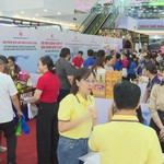 Ngày hội doanh nghiệp phường Bình Tiên: Nhiều mặt hàng bình ổn, giảm giá phục vụ người dân