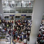 Metro số 1 đạt mốc 14 triệu lượt khách, dừng bán vé giấy tại 11 ga