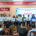 Phường Phú Thọ Hòa phát động phong trào “Bình dân học vụ số”: Không ai bị đứng ngoài cuộc cách mạng số