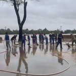 TP Huế: Dọn vệ sinh môi trường, khôi phục nhịp sống sau lũ