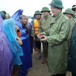 Phó Thủ tướng Mai Văn Chính kiểm tra công tác ứng phó mưa lũ tại Hà Tĩnh