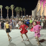 Sôi động khiêu vũ thể thao tại quảng trường Tam Thắng