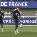 Kylian Mbappé vắng mặt trong buổi tập của tuyển Pháp