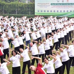 Hơn 2.000 người tham gia "Đồng diễn dưỡng sinh vì sức khỏe cộng đồng"