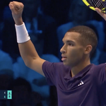 Felix Auger-Aliassime vào bán kết ATP Finals