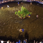 Cà Mau: Độc đáo cuộc thi mò cua giữa quảng trường