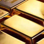 Thị trường ngày 18/11/2025: Vàng đi ngang sau đợt bán tháo, giá xăng dầu quay đầu giảm