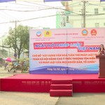 Lan tỏa tinh thần thượng tôn pháp luật trong Ngày hội Pháp luật Việt Nam 2025 tại phường Thông Tây Hội