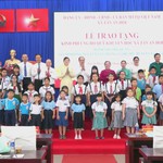 Xã Tân An Hội trao học bổng khuyến tài cho học sinh có hoàn cảnh khó khăn