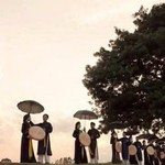 "Người giữ hồn di sản": Gìn giữ di sản bằng trái tim nhiệt thành