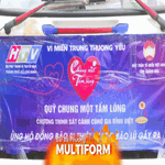 Những chuyến xe đêm HTV kịp thời về với vùng lũ miền Trung