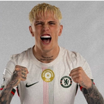 Người cũ của Man United giải cứu Chelsea