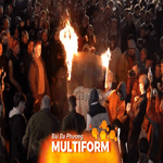 Sự kiện ''Khiêng thùng rượu truyền thống'' tại Anh