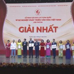 Vinh danh những “người kể chuyện” làm rạng rỡ văn hóa Việt trên mặt báo