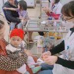 Lần đầu tiên có hai hình thức tiêm chủng "bắt buộc và tự nguyện"