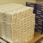 Bắt quả tang 2 chị em tàng trữ hơn 5.000 bao thuốc lá lậu
