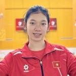 Tay vợt 14 tuổi Việt Nam nối dài kỳ tích, đánh bại hạt giống số 7 giải quốc tế