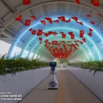 Ga Thủ Đức có Robot trong sự kiện công nghệ tại tuyến Metro số 1???