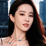 Không ra nhiều phim, Lưu Diệc Phi vẫn 'nóng'