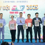 Trao giải thưởng cuộc thi "HTV&Tôi"