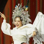 Phương Mỹ Chi: "Nếu Hề top 1 trending, cả bốn chị em sẽ mặc trang phục bài Hề đi ăn lề đường!"