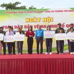 Ngày hội Toàn dân bảo vệ an ninh Tổ quốc tại phường Phú Định: Phát huy nhiều mô hình sáng tạo, thiết thực