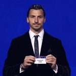 Bốc thăm Champions League 2025-2026: PSG chạm trán Bayern và Barca