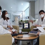 Hàn Quốc: Bác sĩ thực tập trở lại làm việc
