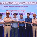 Trường THPT Bùi Thị Xuân tuyên truyền văn hóa giao thông cho học sinh