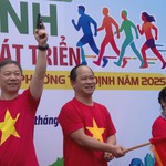 Chương trình đi bộ đồng hành "Tân Định gắn kết và phát triển" vận động quỹ "Vì người nghèo"