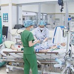 Người Việt sống thọ hơn nhưng 10 năm cuối đời gắn với bệnh tật