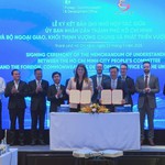 TP.HCM ký kết hợp tác thúc đẩy phát triển giao thông công cộng TOD