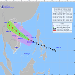 Bão số 10 cách Hoàng Sa 370km, cường độ rất mạnh, hướng về Bắc Trung Bộ