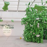 Nghệ thuật từ vật liệu tái chế: Khi rác thải được “Tái chất hoàn sinh”