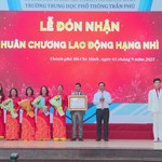 Chủ tịch UBND TP.HCM Nguyễn Văn Được dự lễ khai giảng năm học mới tại Trường THPT Trần Phú