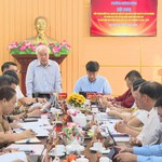 Tổ 6 giám sát công tác chuẩn bị bầu cử tại phường Chánh Hưng