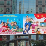 TP. Hồ Chí Minh trang hoàng rực rỡ chào mừng Đại hội XIV của Đảng