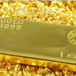 Giá vàng thế giới giảm mạnh sau thông tin thỏa thuận khung về Greenland