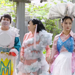 Cô My “tả tơi”, đi tới đâu rơi rớt tới đó - Lẹ không trễ tàu