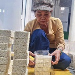 Tết về với bánh nổ Tân Thọ