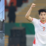 Đình Bắc nhận Cúp "Vua phá lưới" ngay trước trận đội CAHN đấu Ninh Bình