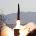 CHDCND Triều Tiên phóng loạt tên lửa đạn đạo ra biển phía Đông, Hàn Quốc và Nhật Bản phản ứng gắt