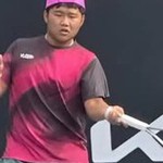 Lê Tiến Anh vào bán kết U14 Úc mở rộng, khoe được gặp Zverev