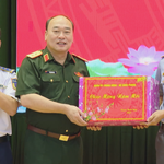 Trung tướng Lê Quang Đạo kiểm tra, chúc Tết Bộ Tư lệnh Vùng Cảnh sát biển 3