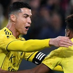 Ronaldo giúp Al Nassr thắp lại cơ hội vô địch