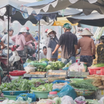 Giá rau, củ, quả ổn định tại chợ truyền thống